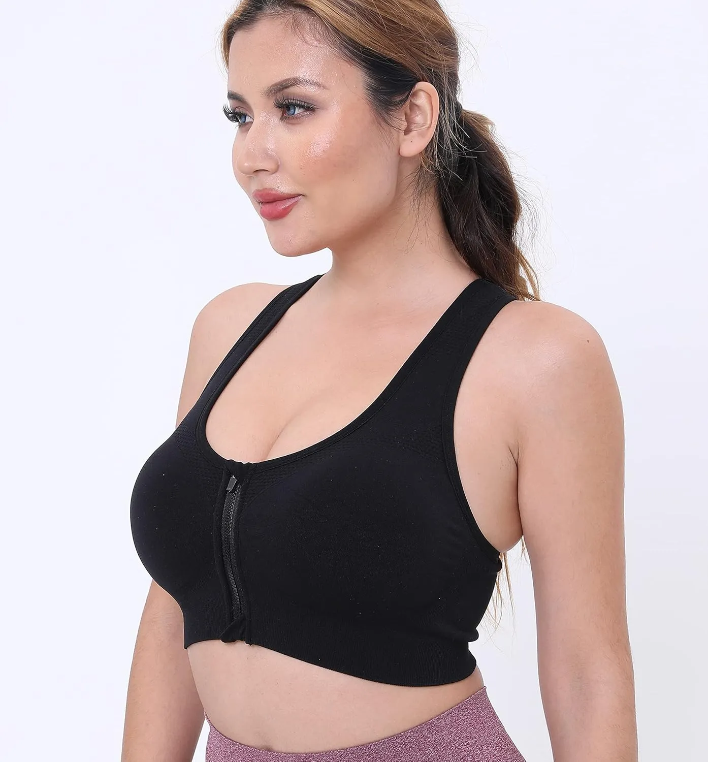 AKAMC Women's Removable Padded Strappy Sports Bra Yoga Tops Activewear for Women