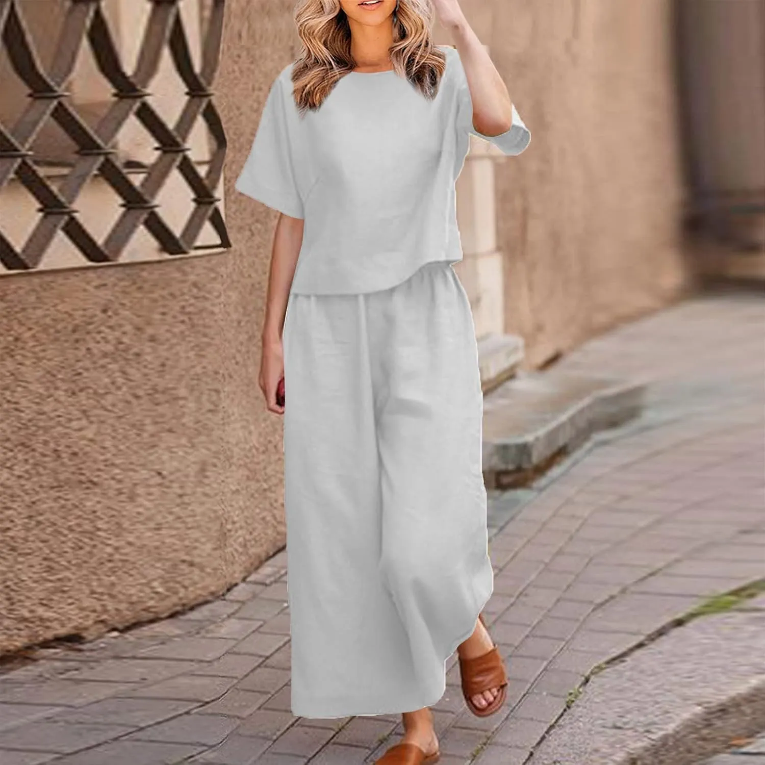 Cotton Linen Sets for Women 2 Piece Lounge Set Summer Outfits Short Sleeve Crop Top Wide Leg Capri Pants with Pockets