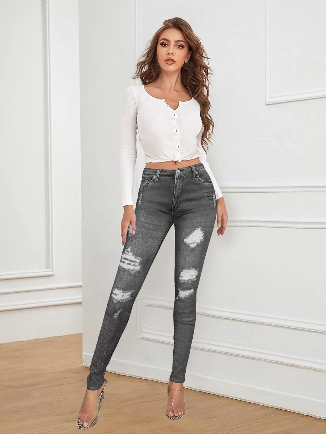 Hybrid & Company Women's Butt Lift Super Comfy Stretch Ripped Skinny Jeans