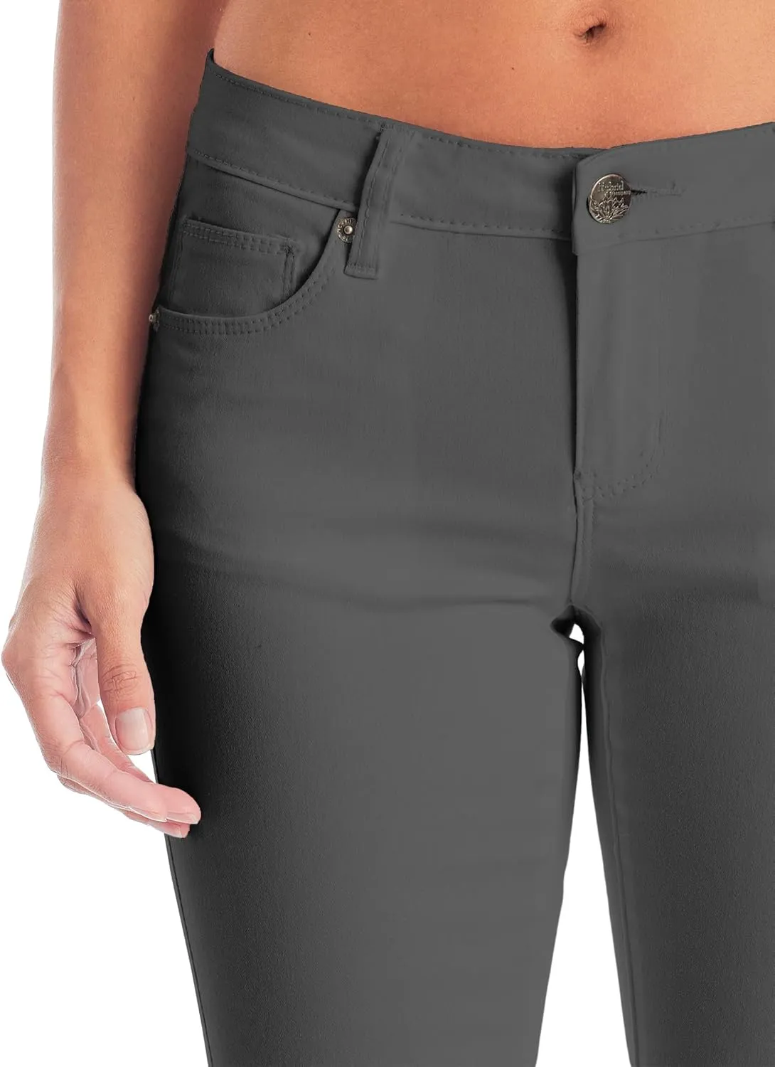 Hybrid & Company Womens Ultra Comfy Butt Lift Stretch Bermuda City Shorts